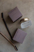 Load image into Gallery viewer, -SLEEK AND SET-